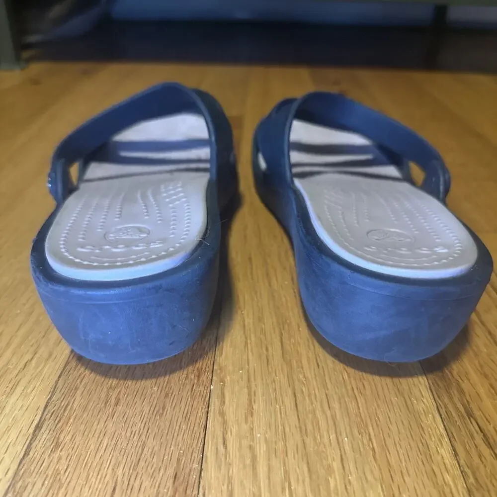 Crocs Purple Wedge Flip Flops Women's 9